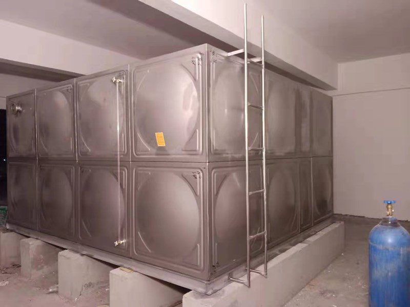 山東不銹鋼水箱廠家告訴你 使用不銹鋼消防水箱的注意細節