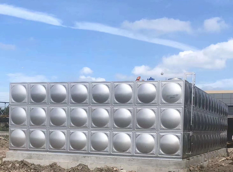 不銹鋼消防水箱與生活水箱分開(kāi)設(shè)置的兩個(gè)優(yōu)點(diǎn)